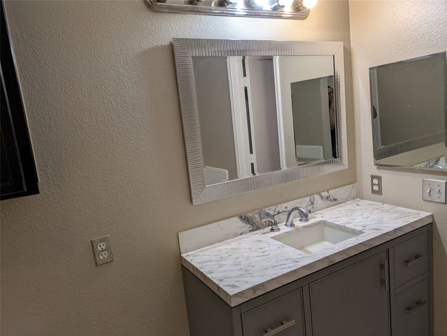 2005 Wildwood Drive, Forney, TX 75126
