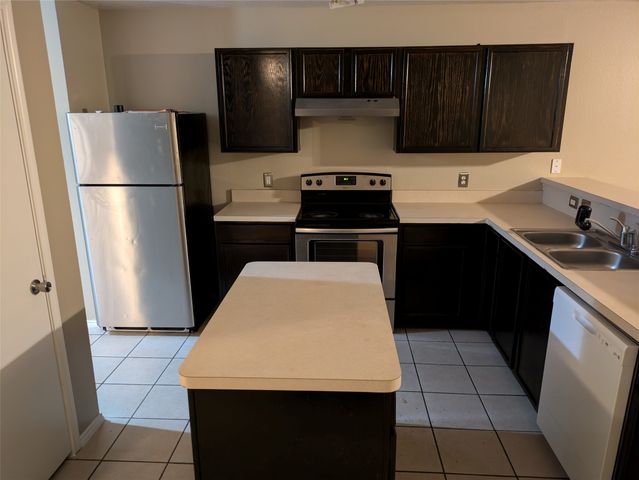 2005 Wildwood Drive, Forney, TX 75126