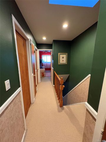 281 Graff Avenue, Bronx, NY 10465