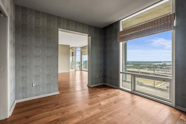 315 Rock St Apt 1511, Little Rock, AR 72202