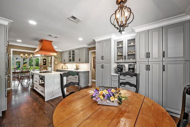 7240 Hunters Ridge, Dallas, TX 75248