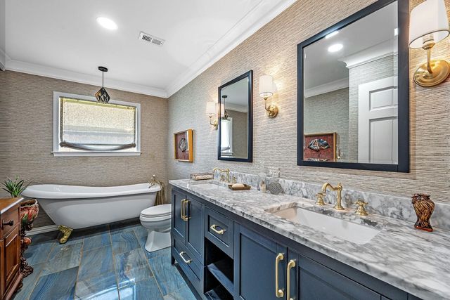 7240 Hunters Ridge, Dallas, TX 75248