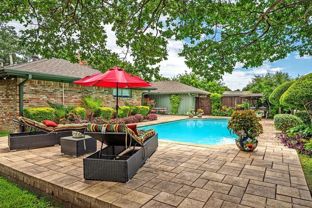 7240 Hunters Ridge, Dallas, TX 75248