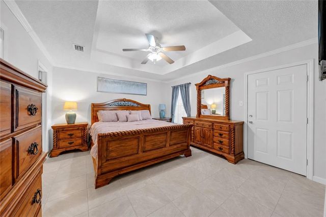 11851 Mose Lane N, Grand Bay, AL 36541