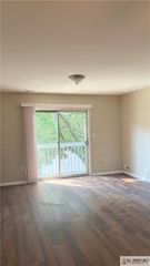 39 Morgan Place, East Brunswick, NJ 08816