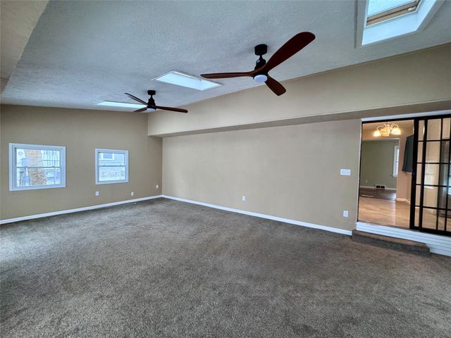 1410 HARTT Road, Millcreek, PA 16505