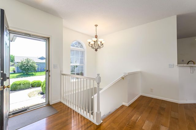 830 N Bracken Cir, Wichita, KS 67206