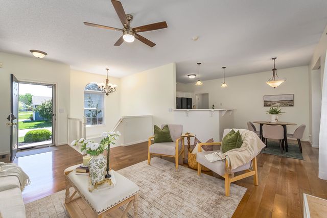 830 N Bracken Cir, Wichita, KS 67206