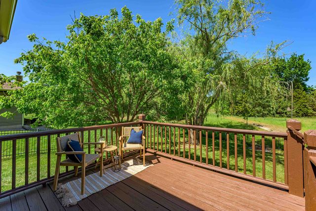 830 N Bracken Cir, Wichita, KS 67206