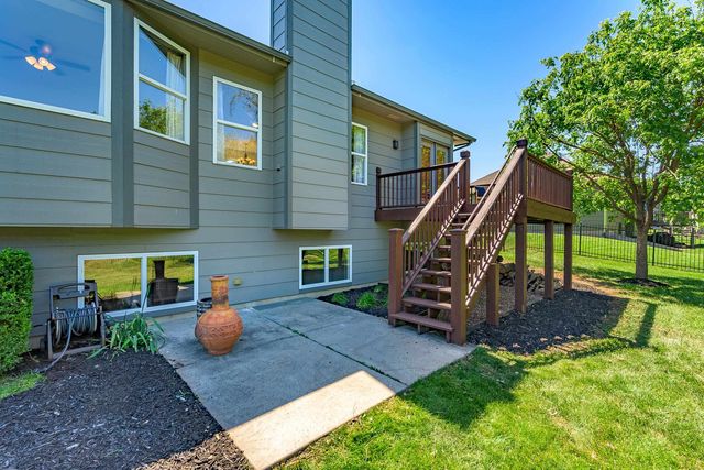 830 N Bracken Cir, Wichita, KS 67206