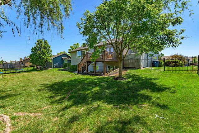 830 N Bracken Cir, Wichita, KS 67206