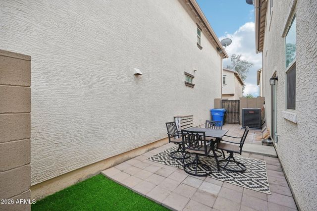 2343 N 73RD Drive, Phoenix, AZ 85035