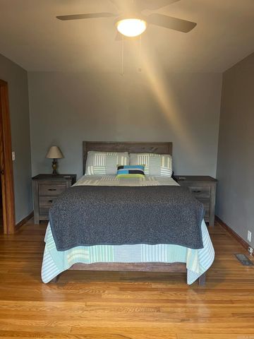 1809 Church Ave, Mena, AR 71953