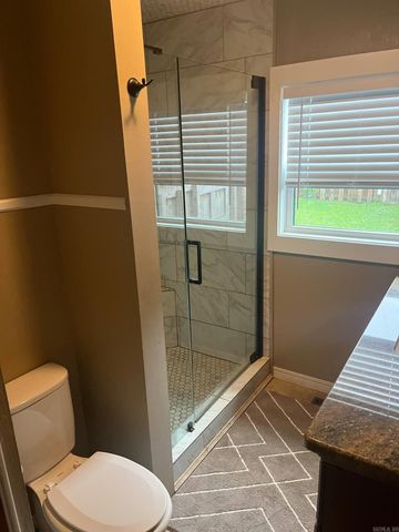 1809 Church Ave, Mena, AR 71953