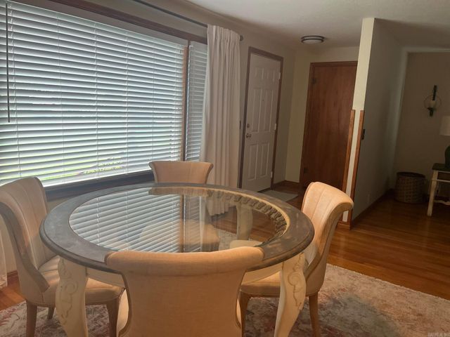 1809 Church Ave, Mena, AR 71953