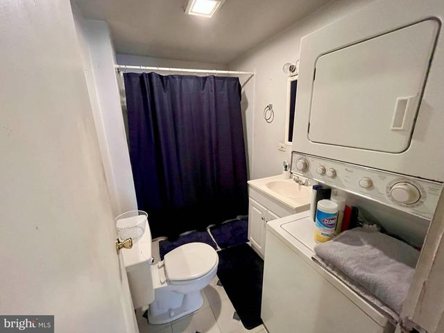 7815 EAST RD, Pasadena, MD 21122