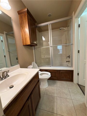 4246 N Zion Valley Drive, Fayetteville, AR 72703