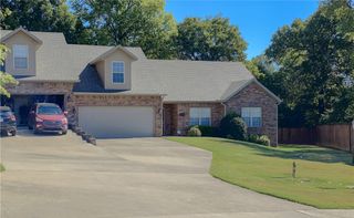 4246 N Zion Valley Drive, Fayetteville, AR 72703