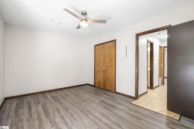 211 Brookside Drive, Duncan, SC 29334