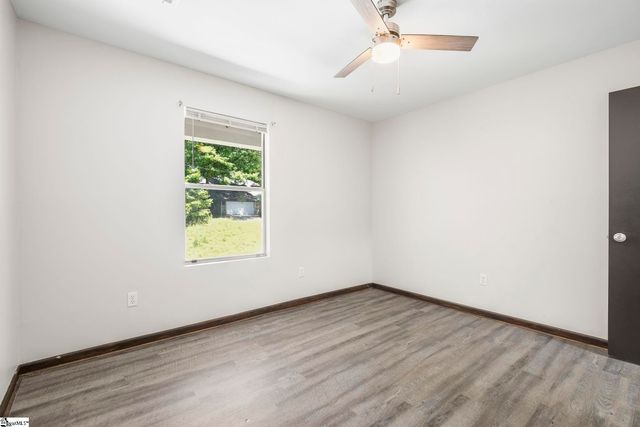 211 Brookside Drive, Duncan, SC 29334