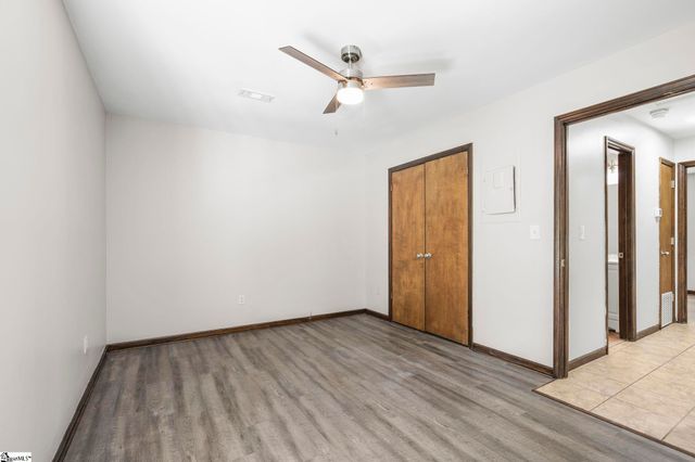 211 Brookside Drive, Duncan, SC 29334