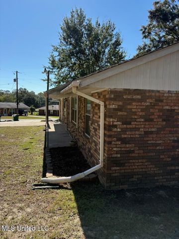 15601 Big Ridge Road, Biloxi, MS 39532