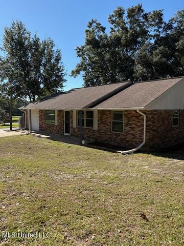 15601 Big Ridge Road, Biloxi, MS 39532