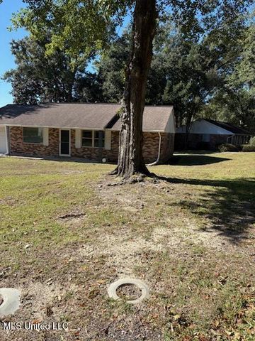 15601 Big Ridge Road, Biloxi, MS 39532