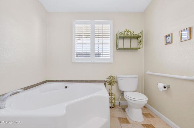 195 Tierra Rejada Road 60, Simi Valley, CA 93065