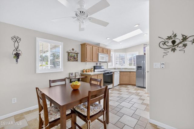 195 Tierra Rejada Road 60, Simi Valley, CA 93065