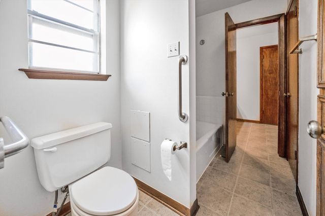 1417 15th Street, Huntsville, TX 77340