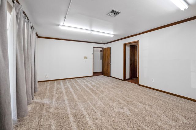 1417 15th Street, Huntsville, TX 77340