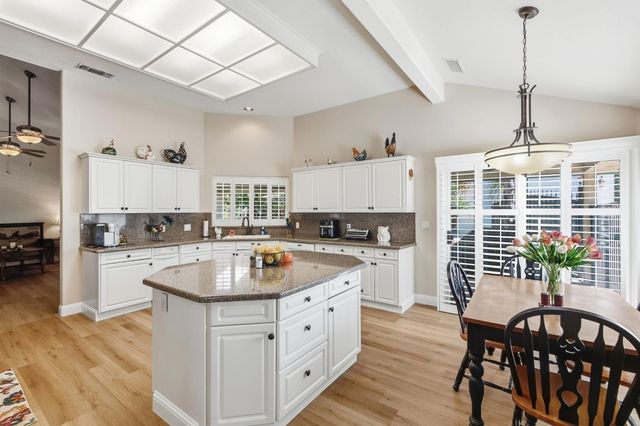 2843 Carolina Avenue, Clovis, CA 93611