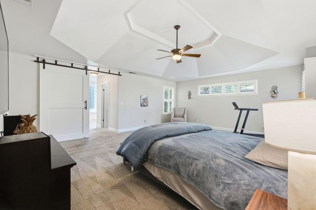 2843 Carolina Avenue, Clovis, CA 93611