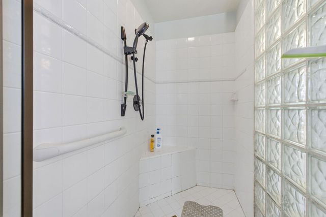 2843 Carolina Avenue, Clovis, CA 93611