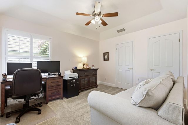 2843 Carolina Avenue, Clovis, CA 93611