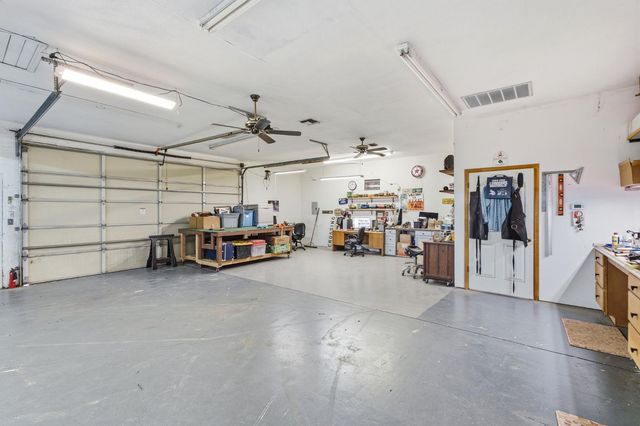 2843 Carolina Avenue, Clovis, CA 93611