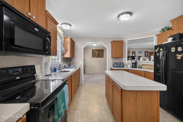 920 Pickett Road NE, Leland, NC 28451