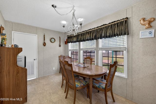 920 Pickett Road NE, Leland, NC 28451