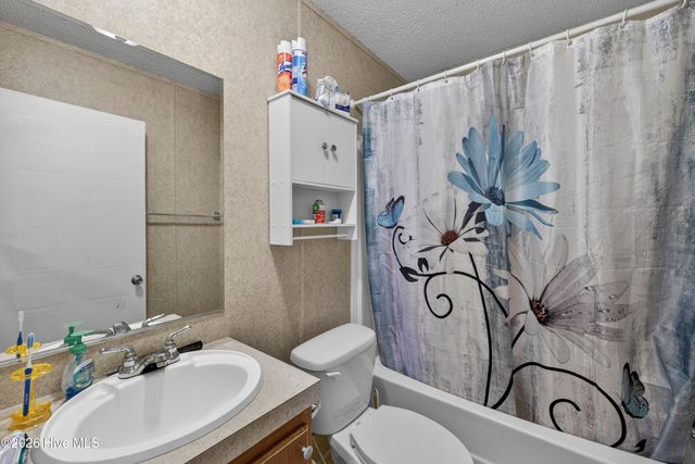 920 Pickett Road NE, Leland, NC 28451