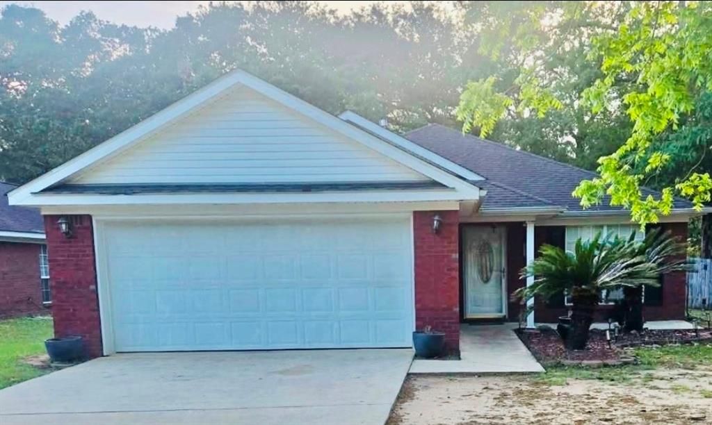 1765 Donham Drive, Mobile, AL 36618
