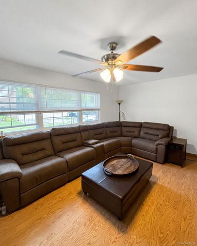 99 Washington Street, East Islip, NY 11730
