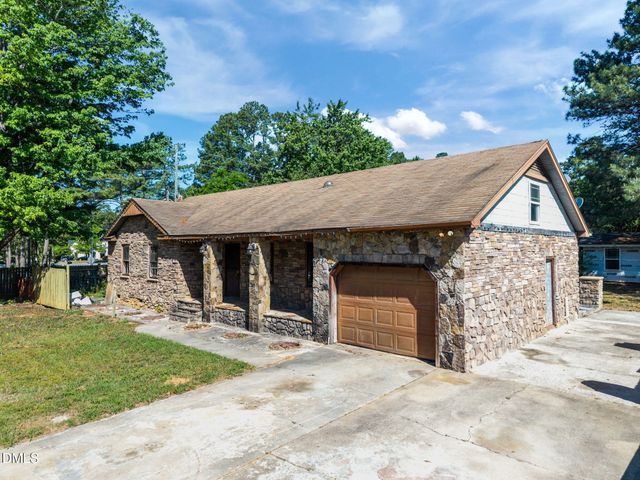 101 Bainbridge Circle, Garner, NC 27529