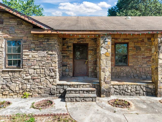 101 Bainbridge Circle, Garner, NC 27529