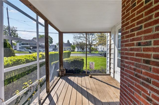 1215 Court St, Syracuse, NY 13208