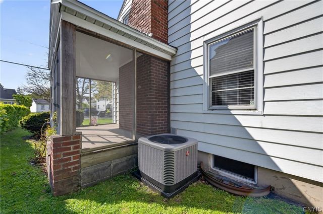 1215 Court St, Syracuse, NY 13208