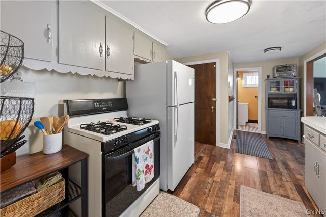 1215 Court St, Syracuse, NY 13208