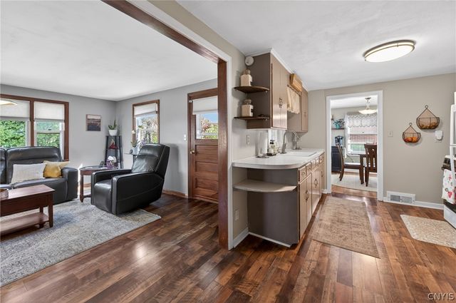 1215 Court St, Syracuse, NY 13208