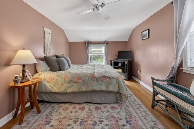 1215 Court St, Syracuse, NY 13208