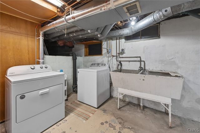 1215 Court St, Syracuse, NY 13208